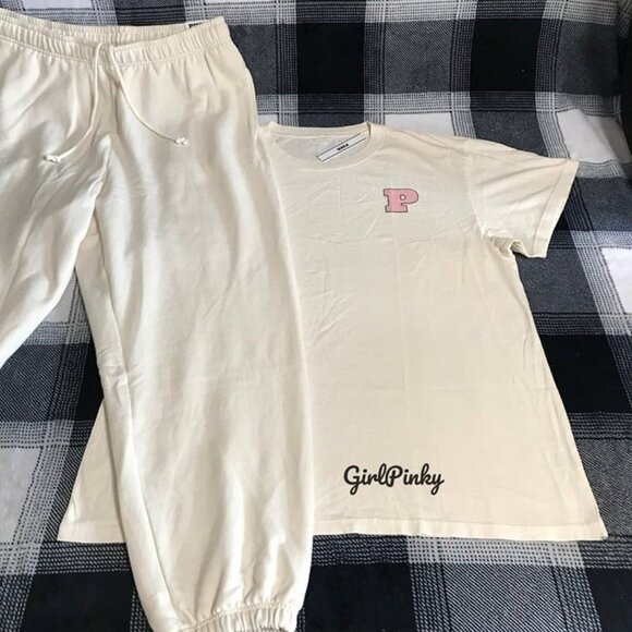 VS PINK SWEATPANTS OUTFIT & LOGO TEE IN WHITE SHELL LIMITED EDITION SIZE 2XL - Picture 4 of 11